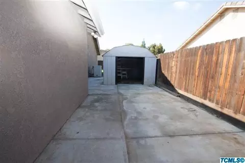1596 Coventry Ave, Clovis, CA 93611 photo 33