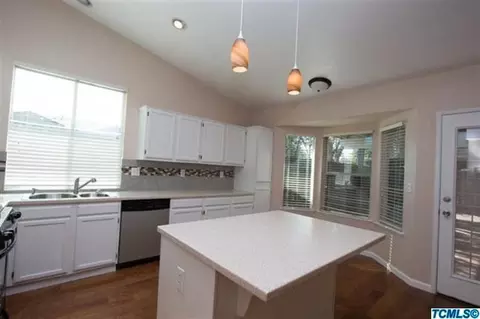 1596 Coventry Ave, Clovis, CA 93611 photo 7