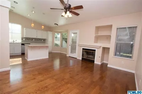 1596 Coventry Ave, Clovis, CA 93611 photo 6