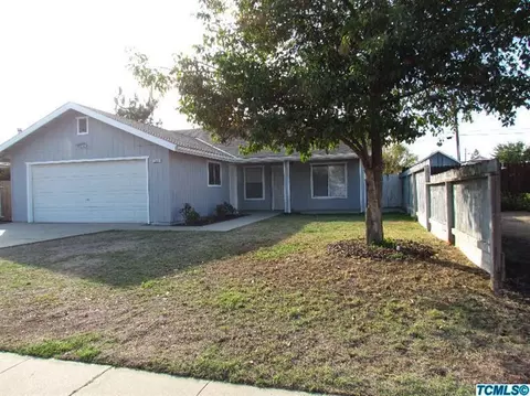 940 Woodworth Ave, Clovis, CA 93612 photo 1