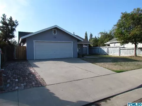 940 Woodworth Ave, Clovis, CA 93612 photo 3