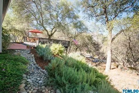 45686 Sierra Dr, Three Rivers, CA 93271 photo 7