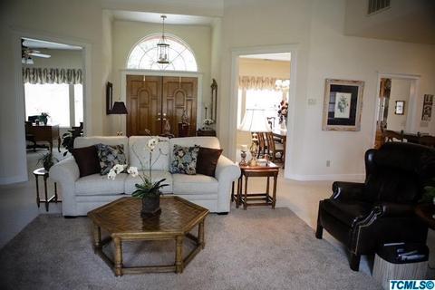 5706 W Pershing Ave, Visalia, CA 93291 photo 8