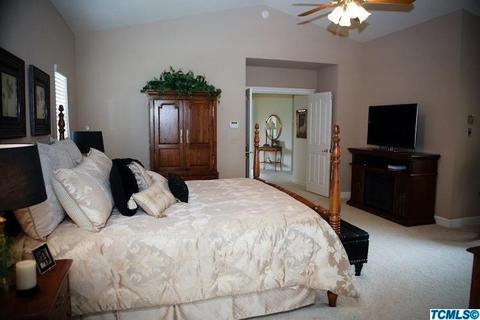 5706 W Pershing Ave, Visalia, CA 93291 photo 13