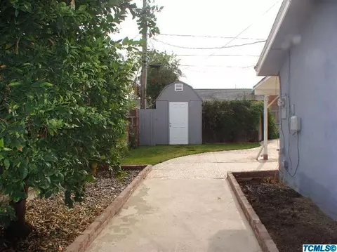 525 E Birch Ave, Hanford, CA 93230 photo 14