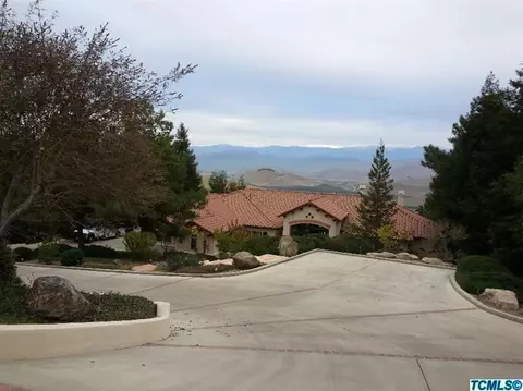 501 High Sierra Dr, Exeter, CA 93221 photo 2