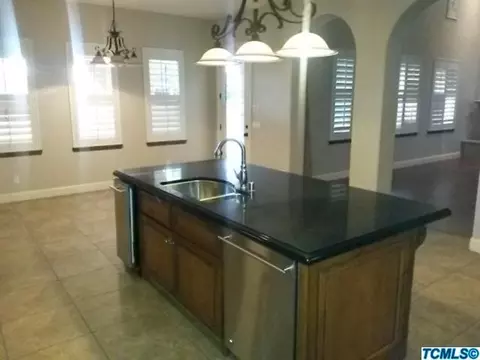 2071 E Goleta Ct, Tulare, CA 93274 photo 30