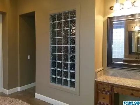 2071 E Goleta Ct, Tulare, CA 93274 photo 38