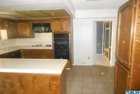 650 E Hazelwood Dr, Lemoore, CA 93245 photo 5