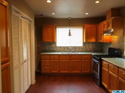 300 S Kaweah Ave, Exeter, CA 93221 photo 14