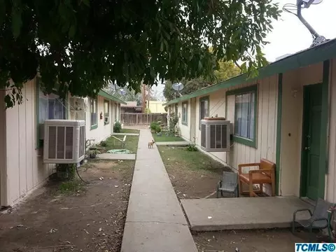 1350 E Alpine Ave, Tulare, CA 93274 photo 6
