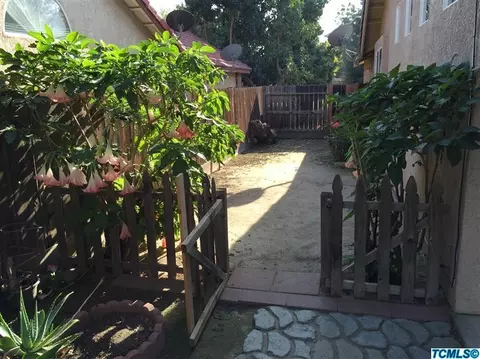 2346 E Harold Ct, Visalia, CA 93292 photo 18