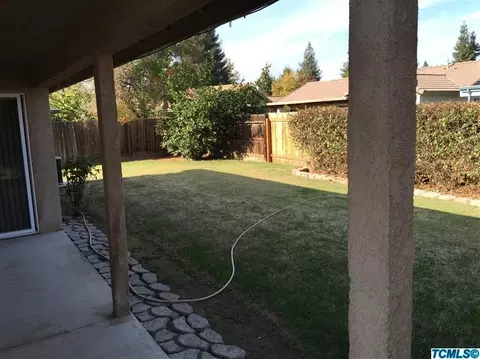 2346 E Harold Ct, Visalia, CA 93292 photo 19