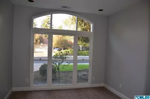 204 Windsor Ct, Exeter, CA 93221 photo 12
