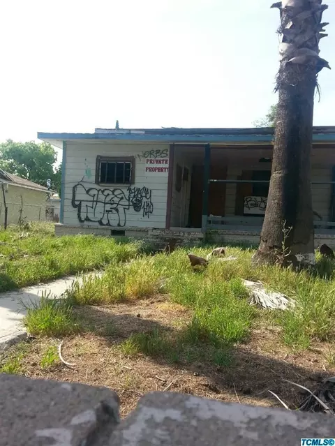 13307 E Ann Ave, Parlier, CA 93648 photo 4