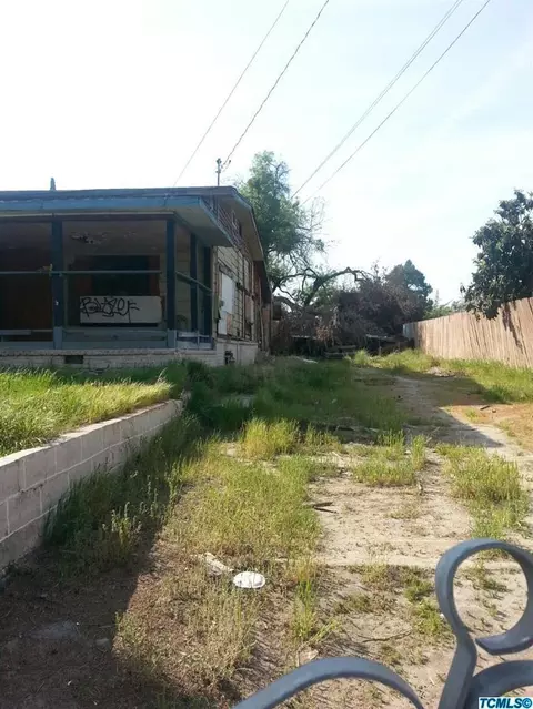 13307 E Ann Ave, Parlier, CA 93648 photo 3