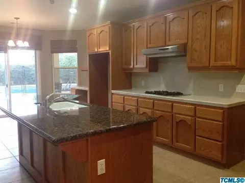 165 Old Line Ct, Exeter, CA 93221 photo 8