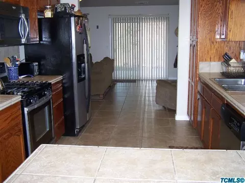 35604 Ennis Rd, Squaw Valley, CA 93675 photo 5