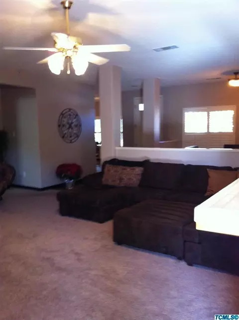 4005 E Stapp Ct, Visalia, CA 93292 photo 6