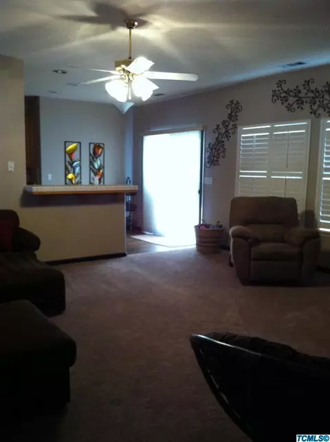 4005 E Stapp Ct, Visalia, CA 93292 photo 9