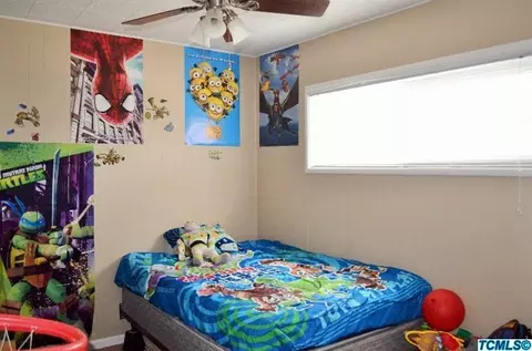 754 E Sonora Ave, Tulare, CA 93274 photo 11