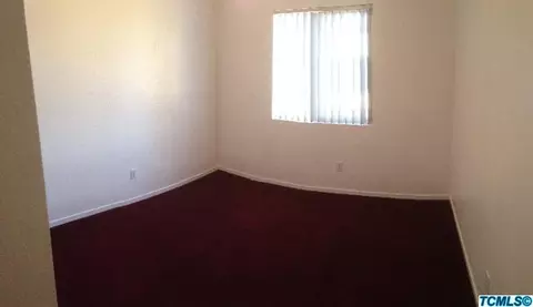 2096 Hatch Ave, Tulare, CA 93274 photo 6