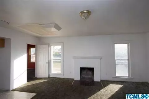 1446 El Monte Way, Dinuba, CA 93618 photo 5