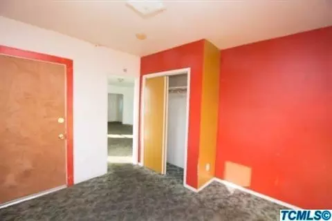 1446 El Monte Way, Dinuba, CA 93618 photo 9