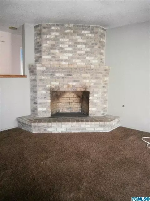 623 Birdsong Ct, Exeter, CA 93221 photo 4