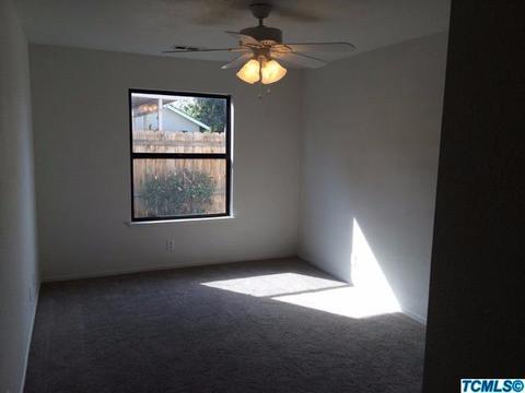2944 E Pershing Ct, Visalia, CA 93292 photo 22