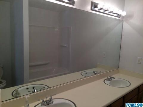 2944 E Pershing Ct, Visalia, CA 93292 photo 19