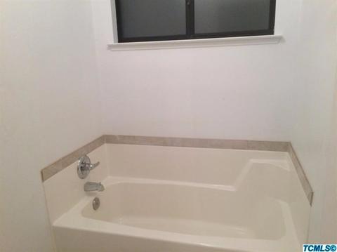2944 E Pershing Ct, Visalia, CA 93292 photo 14