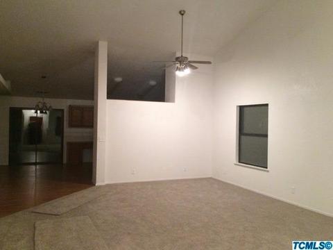 2944 E Pershing Ct, Visalia, CA 93292 photo 7