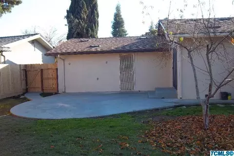 278 E Gannon Dr, Tulare, CA 93274 photo 11