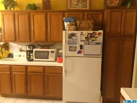 4026 E Sue Ave, Visalia, CA 93292 photo 8