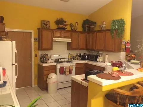 4026 E Sue Ave, Visalia, CA 93292 photo 6