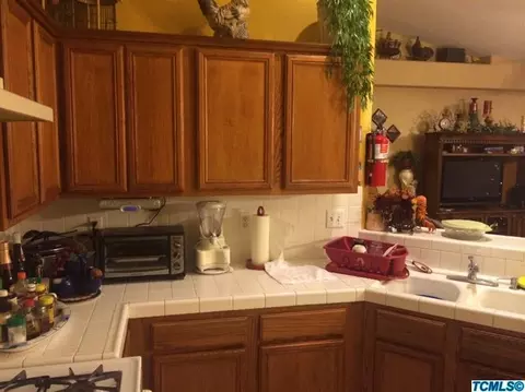 4026 E Sue Ave, Visalia, CA 93292 photo 7