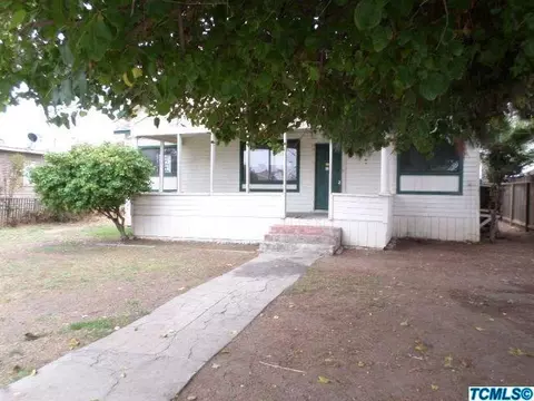 365 Oleander Ave, Lemoore, CA 93245 photo 4