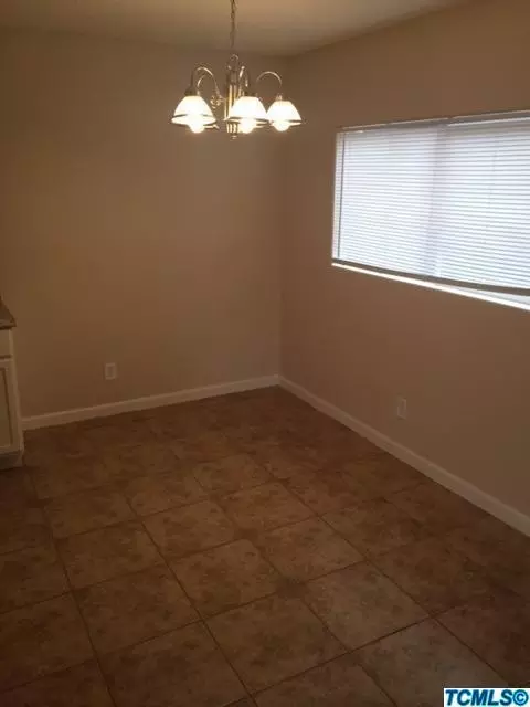 645 N Spring Rd, Earlimart, CA 93219 photo 3