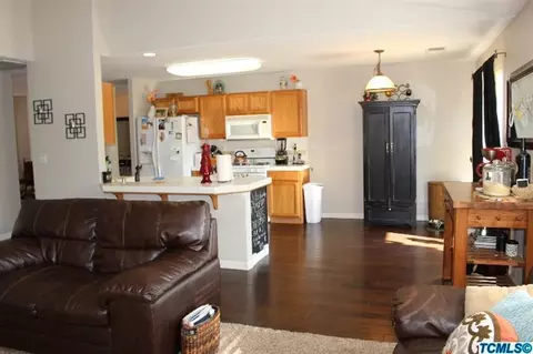 2405 E Victor Ave, Visalia, CA 93292 photo 11