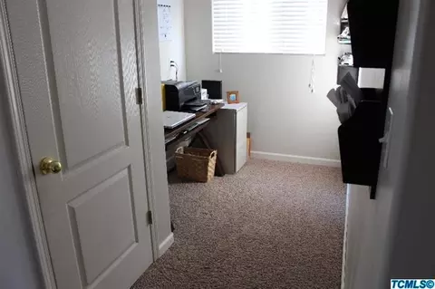 2405 E Victor Ave, Visalia, CA 93292 photo 19