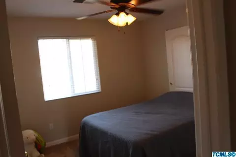 2405 E Victor Ave, Visalia, CA 93292 photo 21