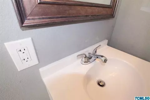 616 Davis St, Exeter, CA 93221 photo 11