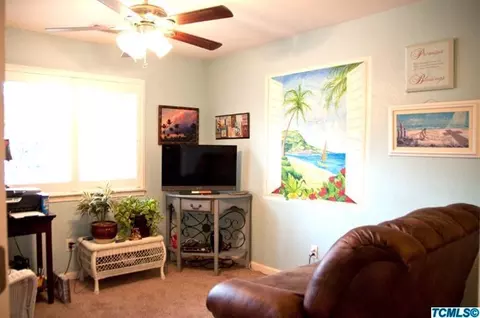 1534 E Seeger Ave, Visalia, CA 93292 photo 12