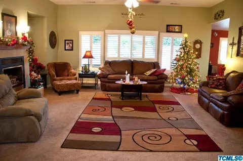 1534 E Seeger Ave, Visalia, CA 93292 photo 8