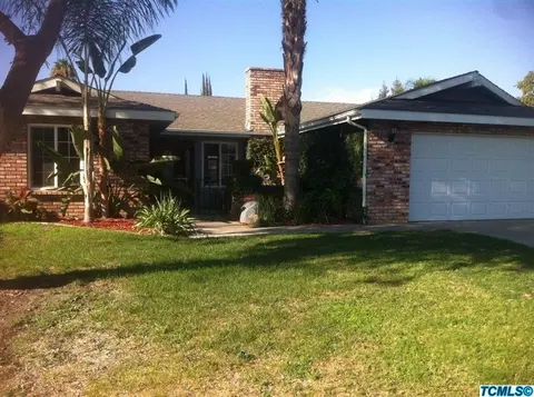 3636 W Cherry Ave, Visalia, CA 93277 photo 1