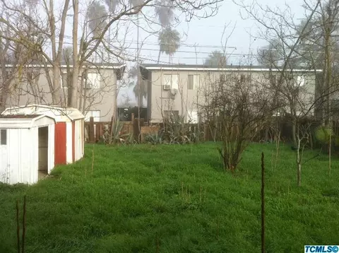 314 E Myrtle St, Hanford, CA 93230 photo 12