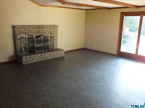 49 W Glendale Ave, Lemoore, CA 93245 photo 6