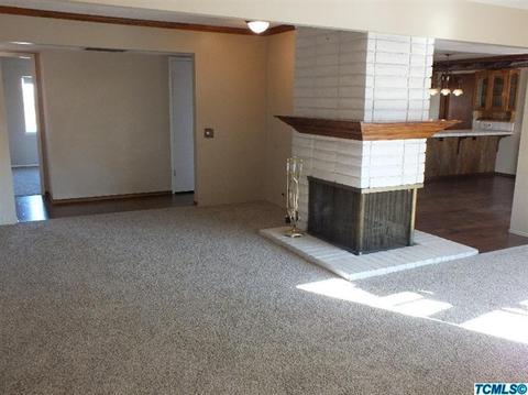 49 W Glendale Ave, Lemoore, CA 93245 photo 11