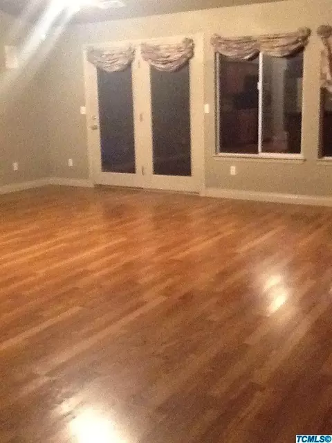 3907 E Howard Ave, Visalia, CA 93292 photo 15